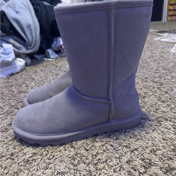 Gray BearPaw Suede Boots - Picture 1 of 5